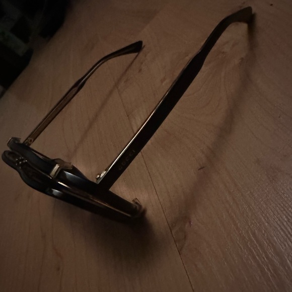 Gucci flip flip sunglasses- glass Black & Gold - Picture 3 of 3